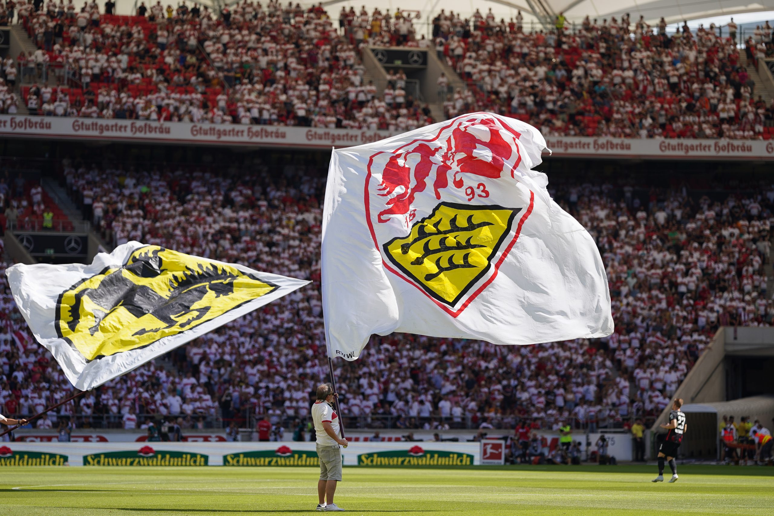 Une annonce qui surprend au VfB Stuttgart : Que va changer le départ de Franz Reiner ?