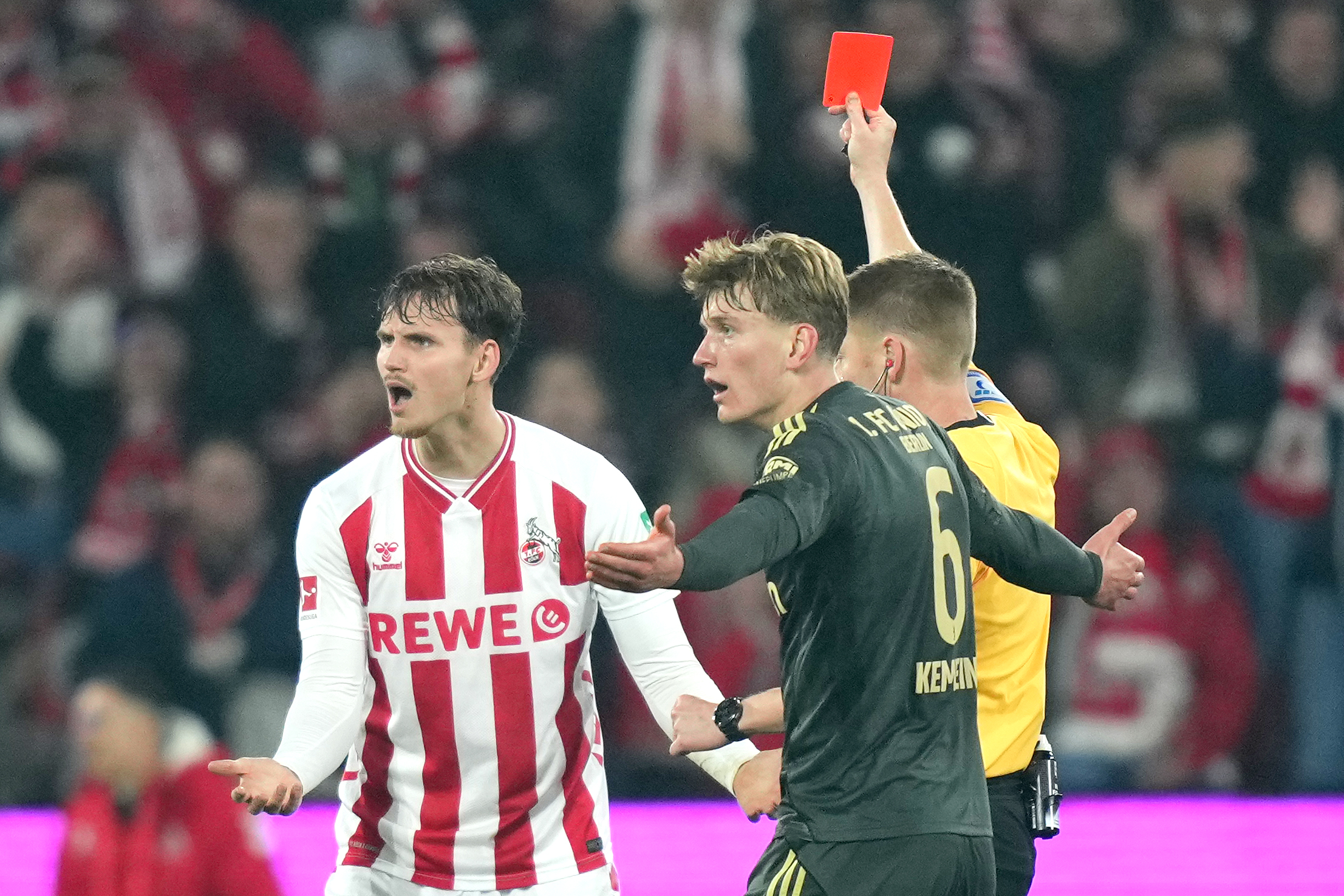 La DFB tranche pour Rav van den Berg !