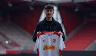 OFFICIEL : Premier contrat professionnel pour Jakob Seibold signe au SSV Jahn Regensburg