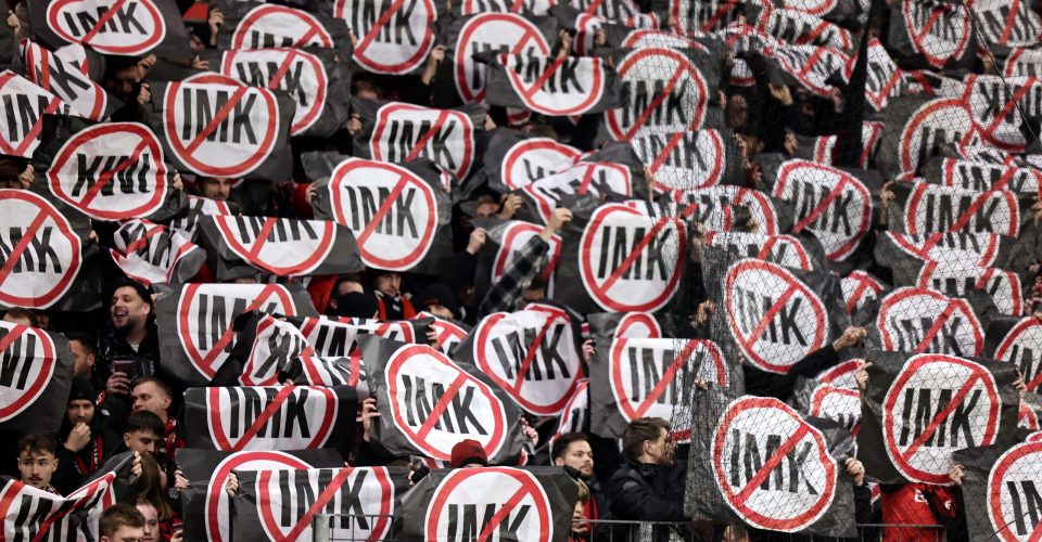 Après des semaines de colère dans les tribunes, les ministres reculent : que va changer la nouvelle ligne sur la sécurité dans les stades allemands ?