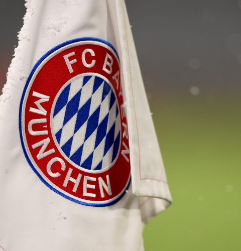 Un cadeau de noël signé par les joueurs du FC Bayern offert aujourd’hui seulement !