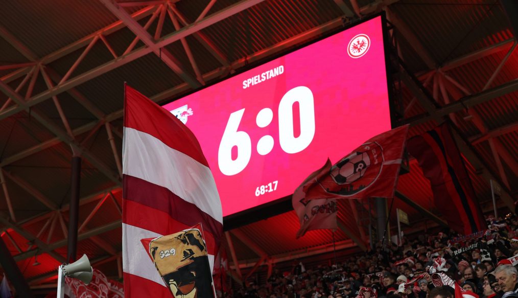 Leipzig frappe un grand coup : Frankfurt s’écroule 6-0 et voit sa dynamique s’effondrer !