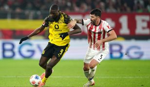 Dortmund craque en infériorité numérique et laisse filer la victoire à Freiburg !