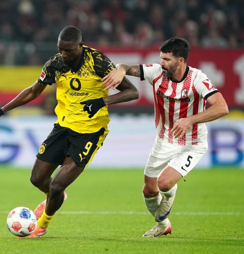 Dortmund craque en infériorité numérique et laisse filer la victoire à Freiburg !