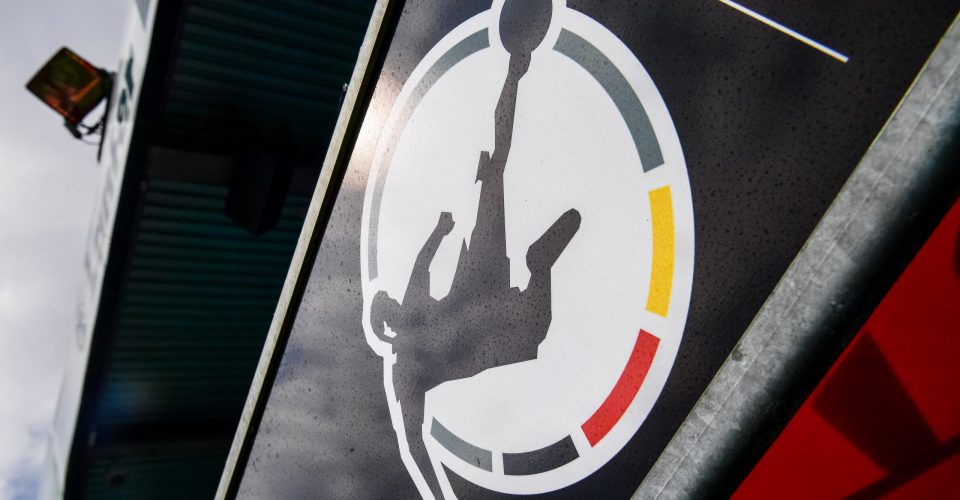 Jeddeloh II réfléchit à la licence pour jouer en 3.Liga mais reste très prudent !