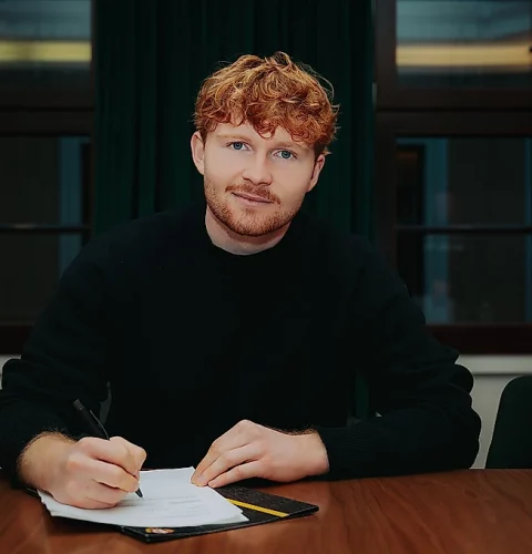 OFFICIEL : le Dynamo Dresden frappe encore avec le prêt de Robert Wagner