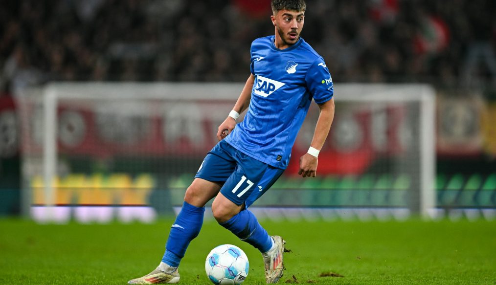 OFFICIEL : Kiel devance Galatasaray et s&rsquo;offre Umut Tohumcu du TSG Hoffenheim !