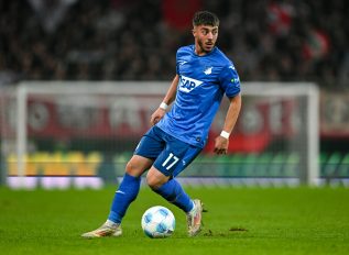 OFFICIEL : Kiel devance Galatasaray et s&rsquo;offre Umut Tohumcu du TSG Hoffenheim !