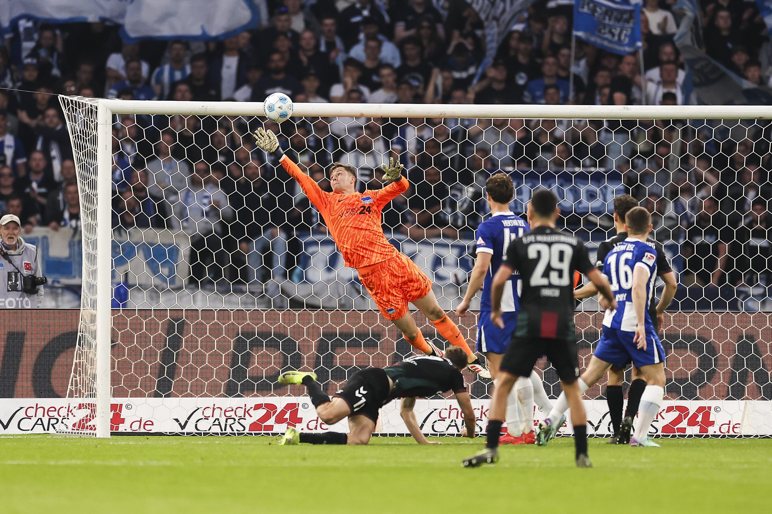 Tjark Ernst Hertha Berlin