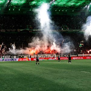 Pyrotechnie – photographie football professionnel