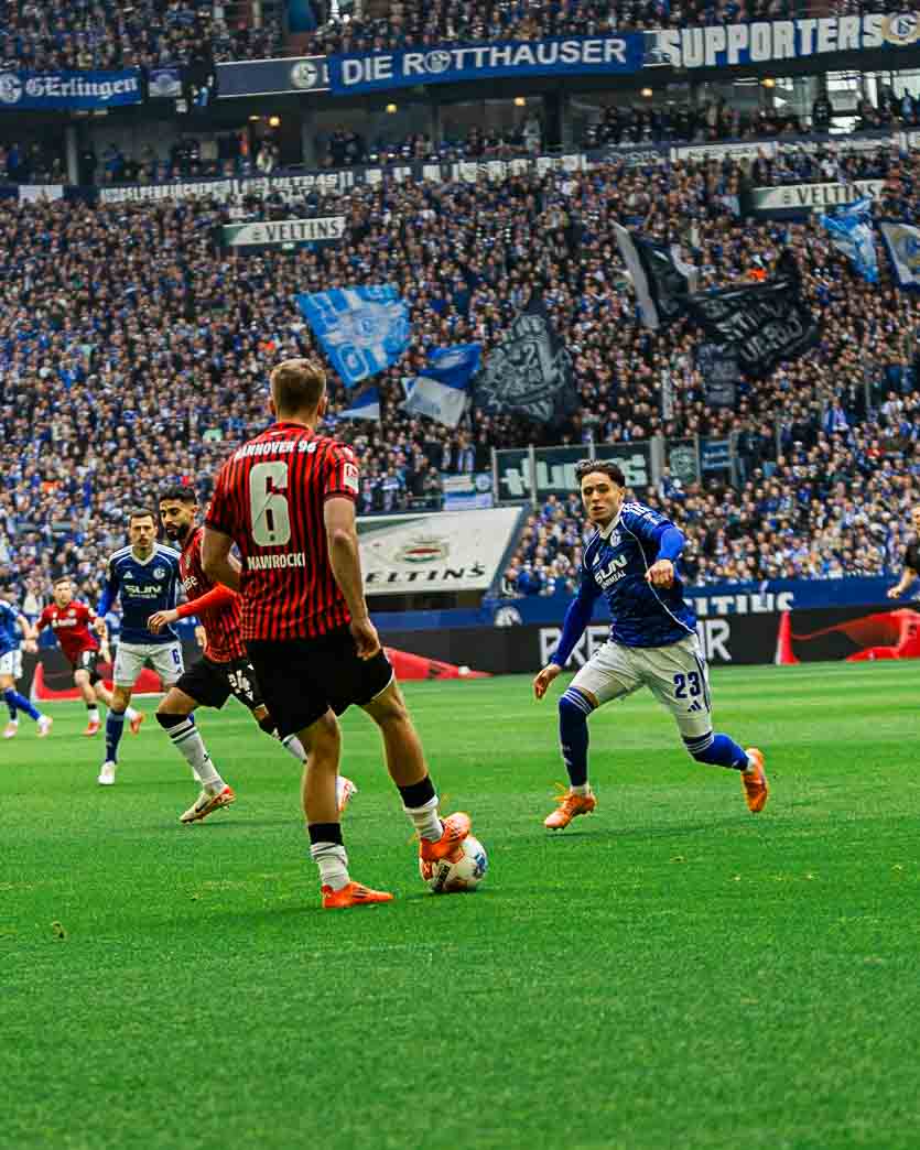Face au jeu – photographie football professionnel