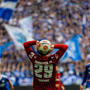 Touche – photographie football professionnel