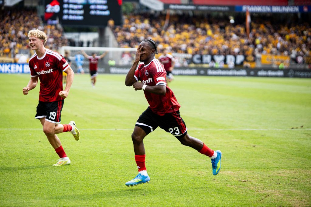 1.FC Nürnberg Mohamed Alì Zoma / Pierre Balastre / Le Fussball