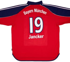 1999-01 Bayern Munich Squad Signed Home Shirt Jancker #19 - 8/10 - (XXL)